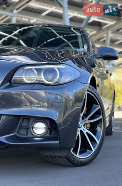 Седан BMW 5 Series 2015 в Киеве