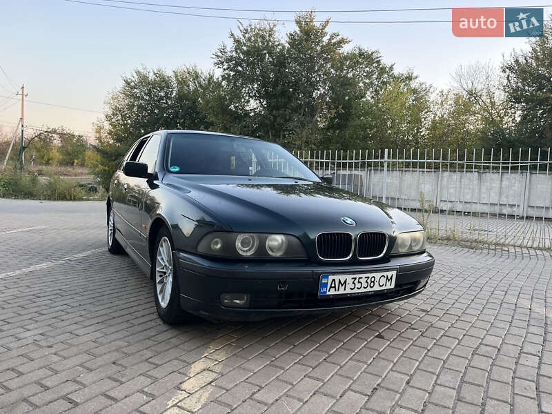 Універсал BMW 5 Series 2000 в Слов'янську
