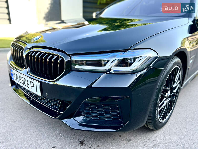 Седан BMW 5 Series 2017 в Киеве фото 17 Седан BMW 5 Series 2017 в Киеве