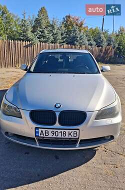 Седан BMW 5 Series 2004 в Виннице