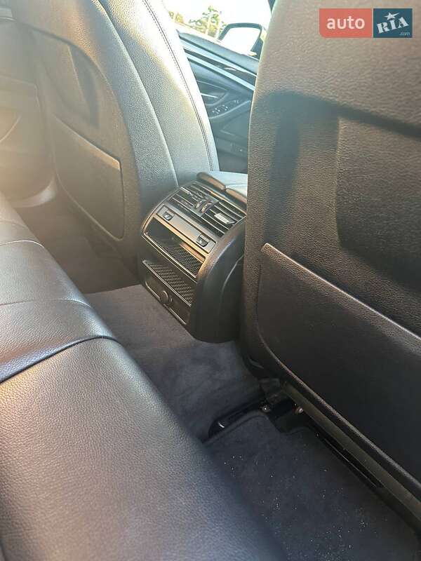 Седан BMW 5 Series 2016 в Киеве