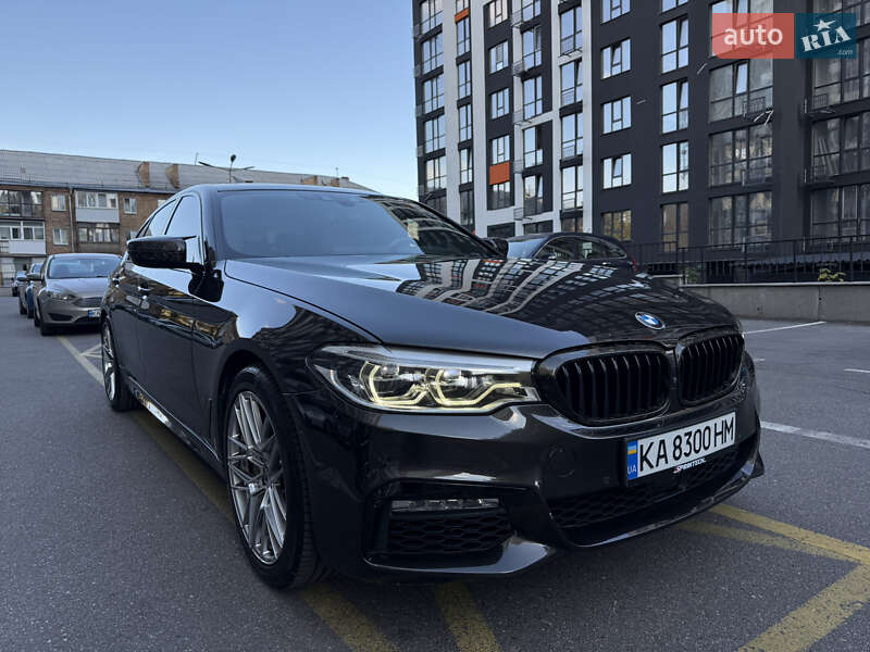 Седан BMW 5 Series 2019 в Киеве