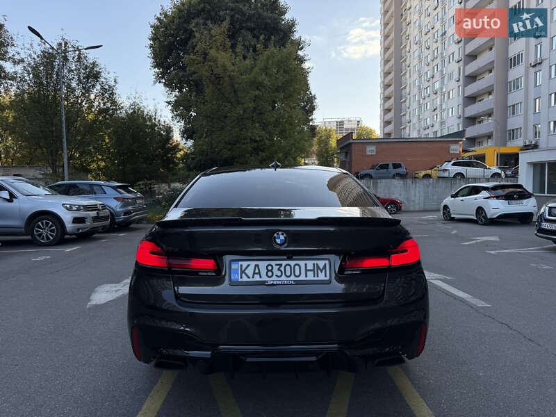 Седан BMW 5 Series 2019 в Киеве