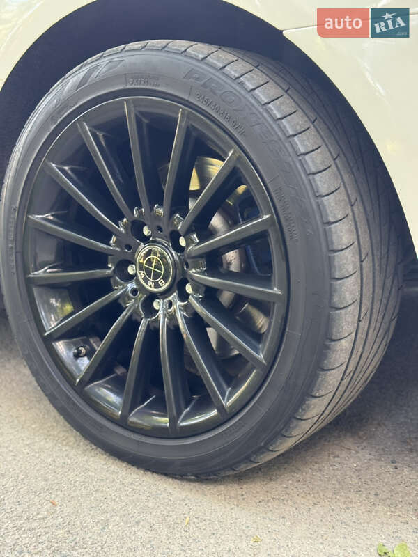 Седан BMW 5 Series 2013 в Павлограде