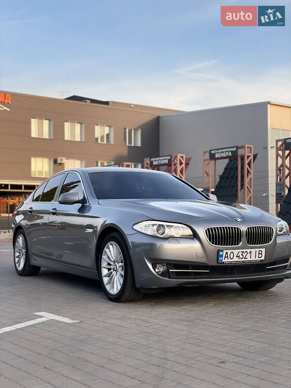BMW 5 Series 2012
