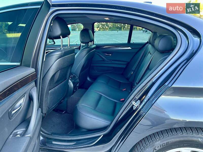 Седан BMW 5 Series 2015 в Києві фото 37 Седан BMW 5 Series 2015 в Києві