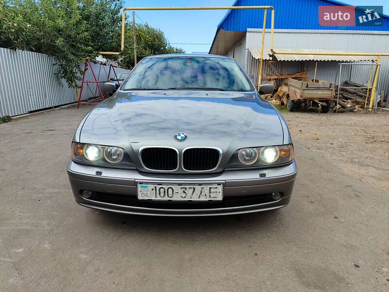 Седан BMW 5 Series 2001 в Дніпрі
