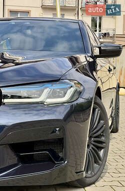 Седан BMW 5 Series 2017 в 