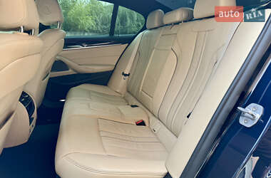 Седан BMW 5 Series 2017 в 