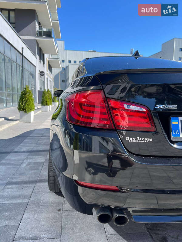 Седан BMW 5 Series 2013 в Львове