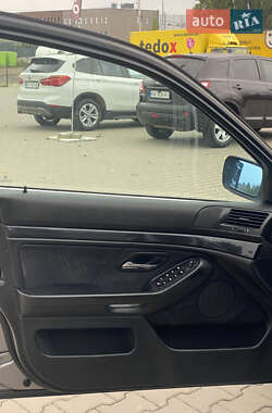 Седан BMW 5 Series 1999 в 