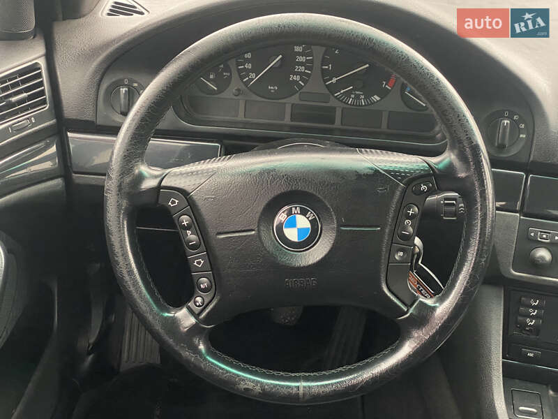 Седан BMW 5 Series 1999 в Києві