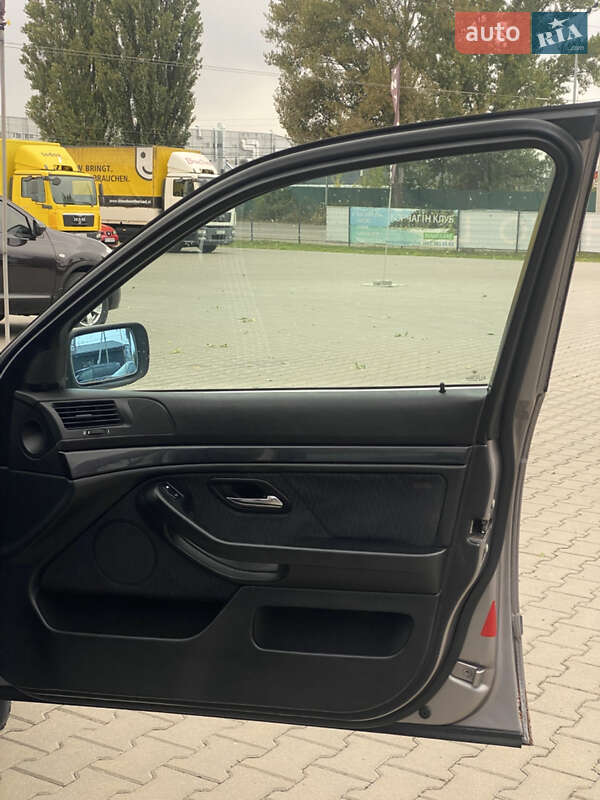 Седан BMW 5 Series 1999 в Києві
