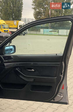 Седан BMW 5 Series 1999 в 