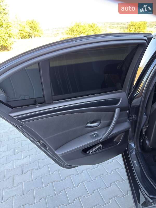 Седан BMW 5 Series 2007 в Глибокій фото 20 Седан BMW 5 Series 2007 в Глибокій