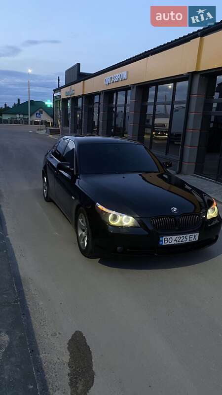 BMW 5 Series 2003