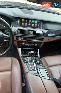 Седан BMW 5 Series 2012 в 