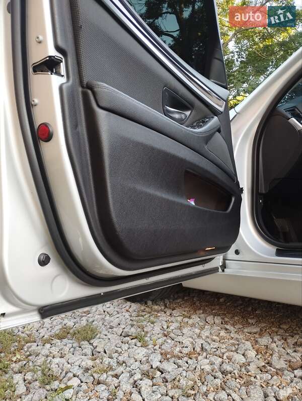 Седан BMW 5 Series 2010 в Полтаве фото 30 Седан BMW 5 Series 2010 в Полтаве