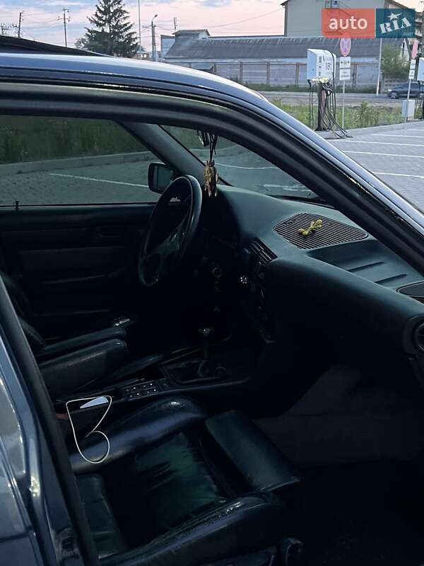 Седан BMW 5 Series 1988 в Вінниці