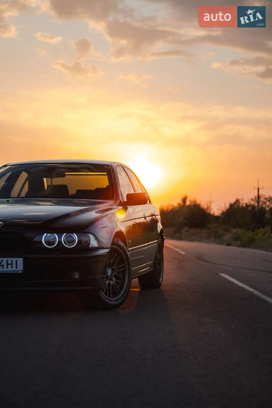 Седан BMW 5 Series 2002 в Луцке фото 10 Седан BMW 5 Series 2002 в Луцке