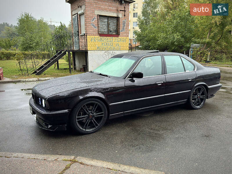 Седан BMW 5 Series 1989 в Києві фото 55 Седан BMW 5 Series 1989 в Києві