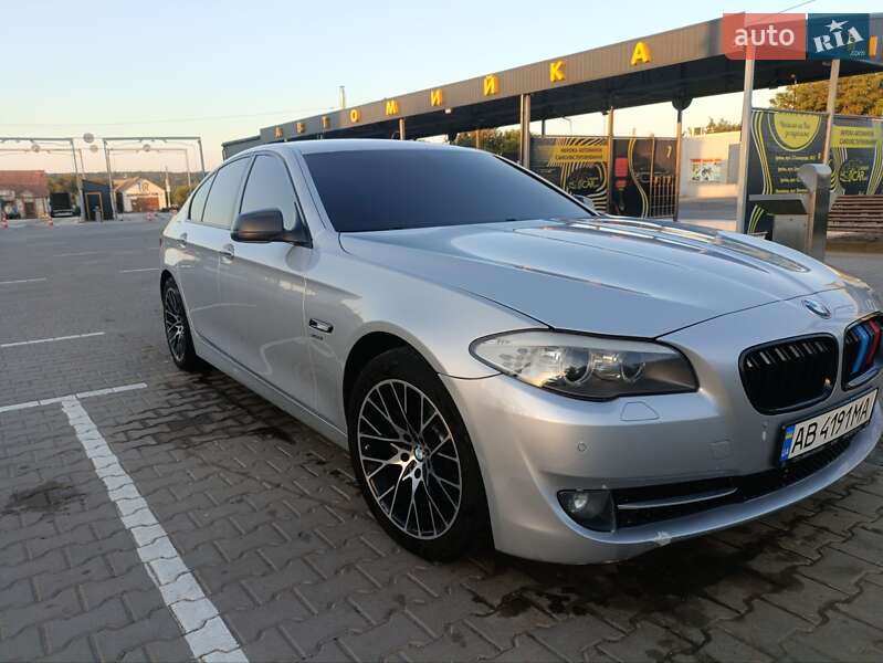 Седан BMW 5 Series 2012 в Ладижині фото 3 Седан BMW 5 Series 2012 в Ладижині