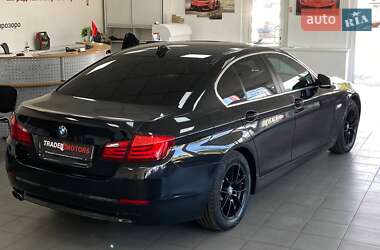 Седан BMW 5 Series 2012 в 