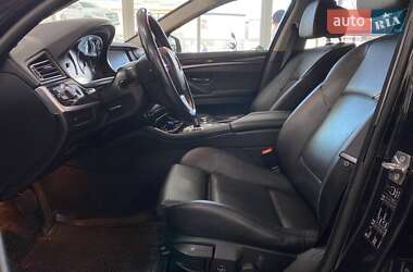 Седан BMW 5 Series 2012 в 