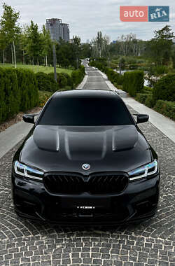Седан BMW 5 Series 2017 в Днепре