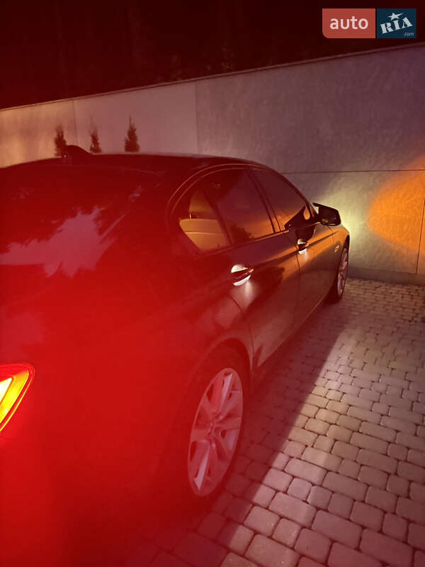 Седан BMW 5 Series 2010 в Хмельницком