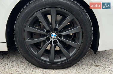 Седан BMW 5 Series 2012 в 