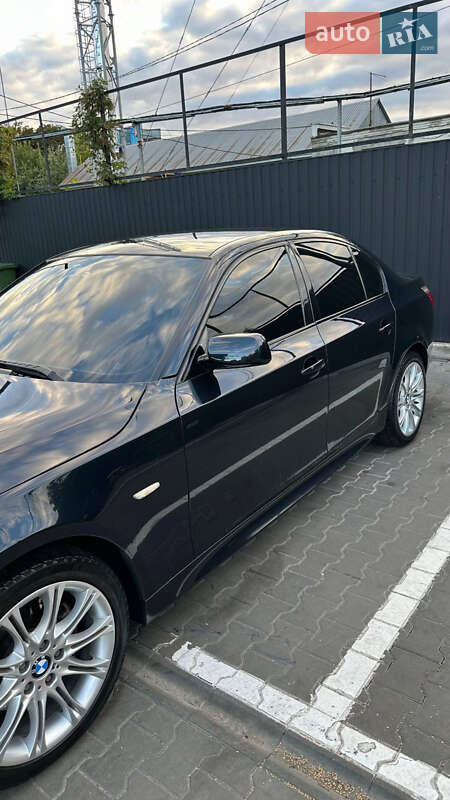 Седан BMW 5 Series 2007 в Киеве