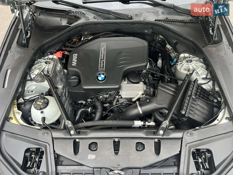 Седан BMW 5 Series 2016 в Харкові