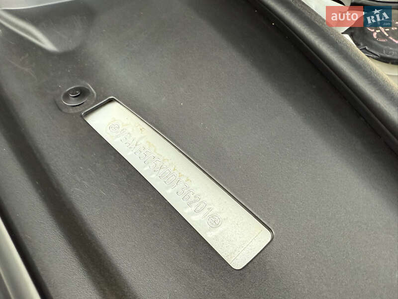 Седан BMW 5 Series 2012 в Дрогобичі