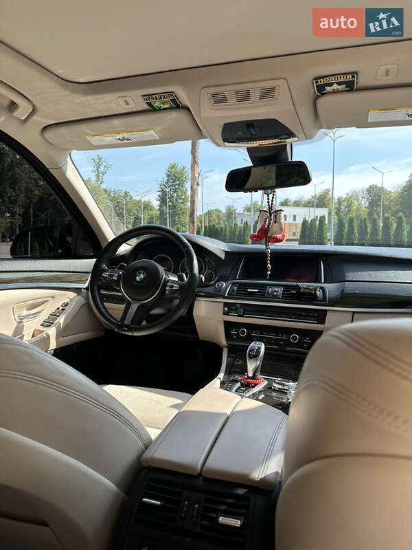 Седан BMW 5 Series 2016 в Харкові