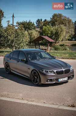 Седан BMW 5 Series 2015 в Бурштині