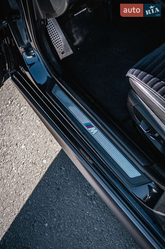 Седан BMW 5 Series 2015 в Бурштині