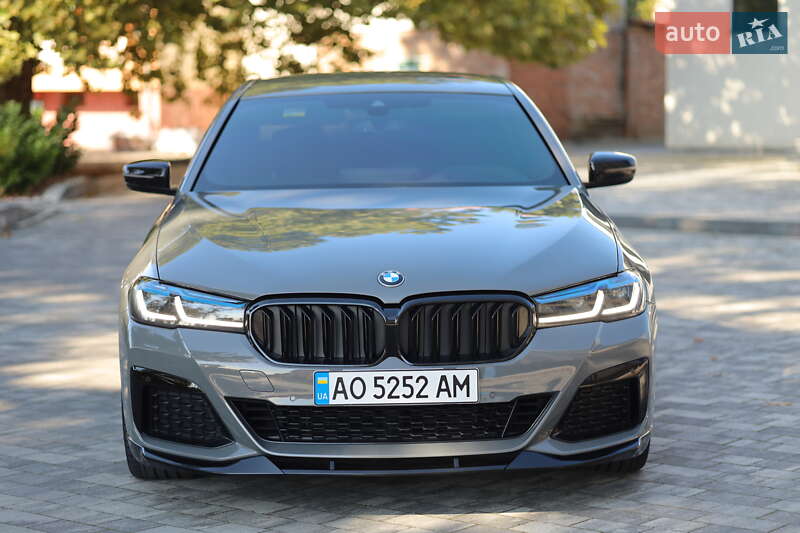 Седан BMW 5 Series 2021 в Мукачево