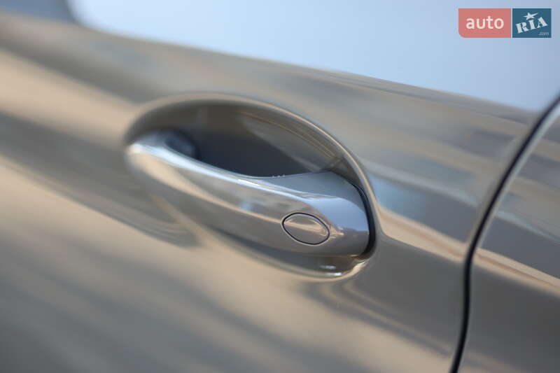 Седан BMW 5 Series 2021 в Мукачево