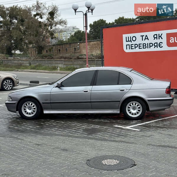 Седан BMW 5 Series 1996 в Виннице