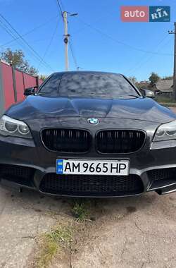 Седан BMW 5 Series 2012 в 