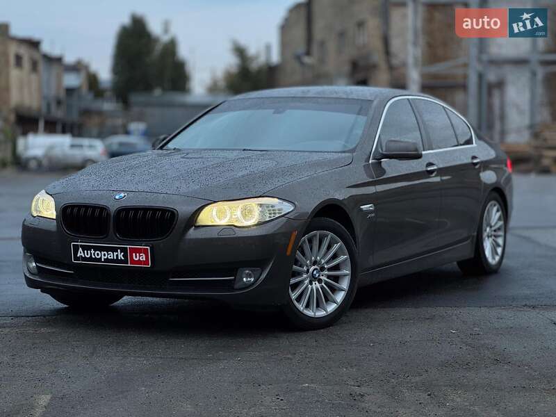 BMW 5 Series 2011
