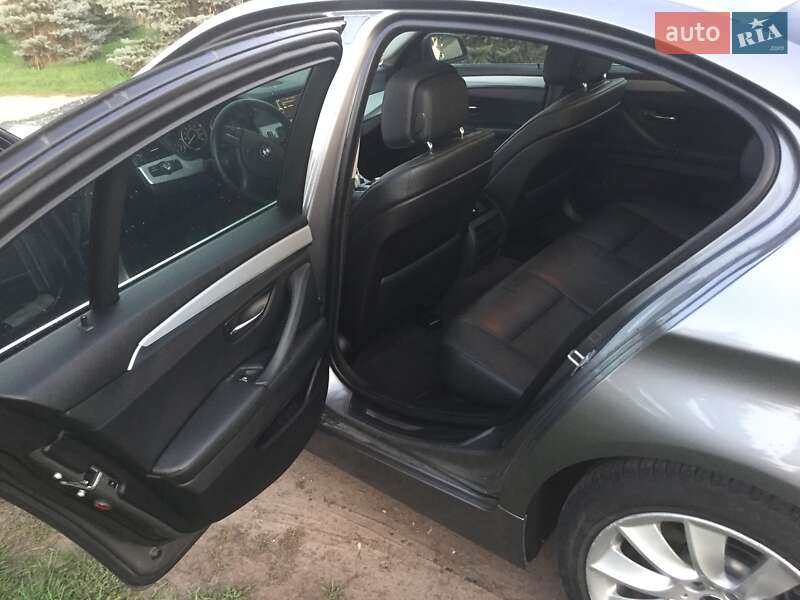 Седан BMW 5 Series 2013 в Хмельницком