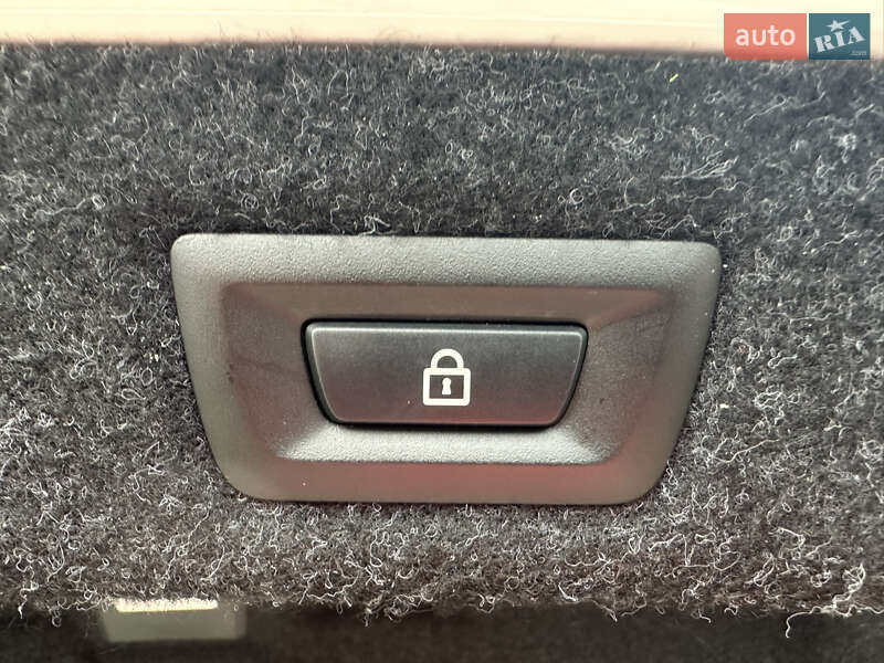 Седан BMW 5 Series 2017 в Борисполе