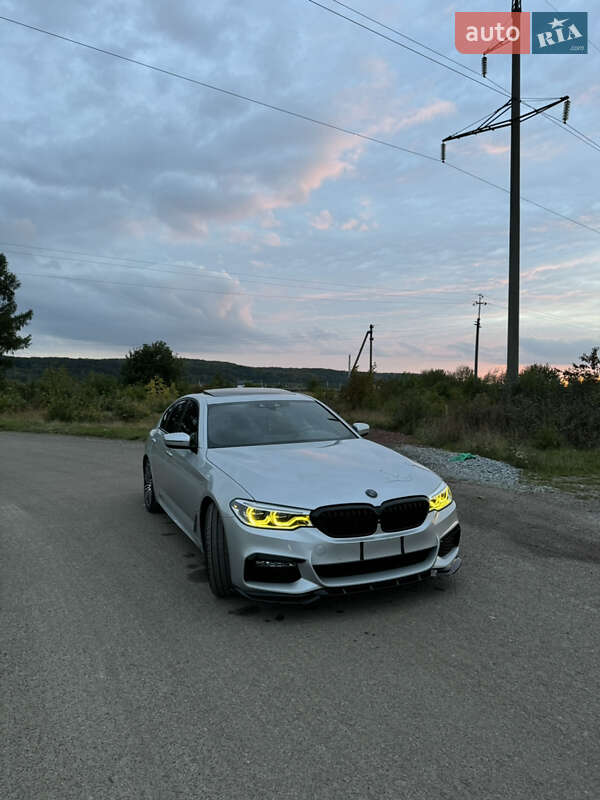 Седан BMW 5 Series 2017 в Львове фото 8 Седан BMW 5 Series 2017 в Львове