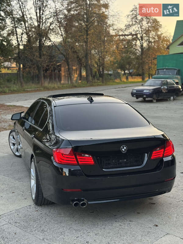 Седан BMW 5 Series 2013 в Тячеве