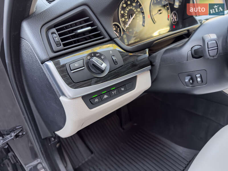 Седан BMW 5 Series 2015 в Киеве фото 6 Седан BMW 5 Series 2015 в Киеве