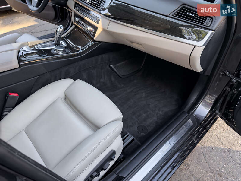 Седан BMW 5 Series 2015 в Киеве фото 29 Седан BMW 5 Series 2015 в Киеве