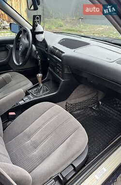 Седан BMW 5 Series 1995 в  фото 8 Седан BMW 5 Series 1995 в