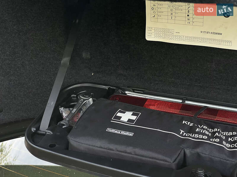 Седан BMW 5 Series 2007 в Киеве фото 45 Седан BMW 5 Series 2007 в Киеве